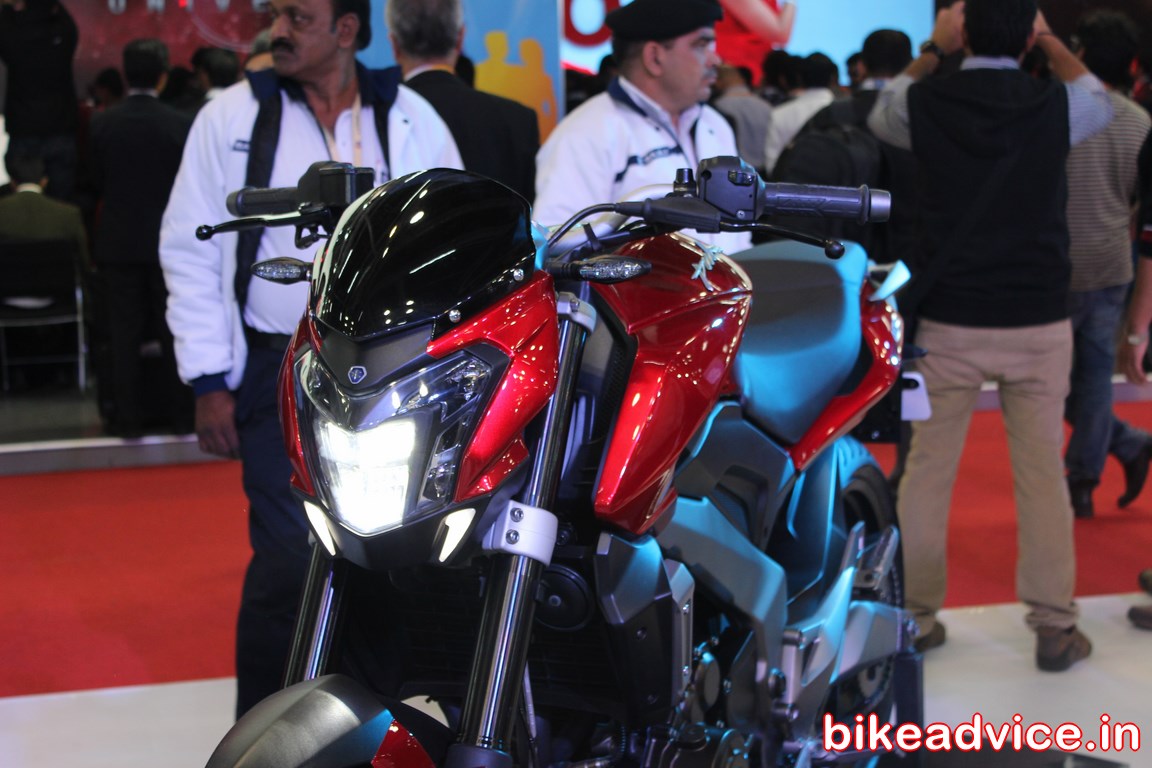 Bajaj-Pulsar-400CS-cruiser-pics-3.jpg