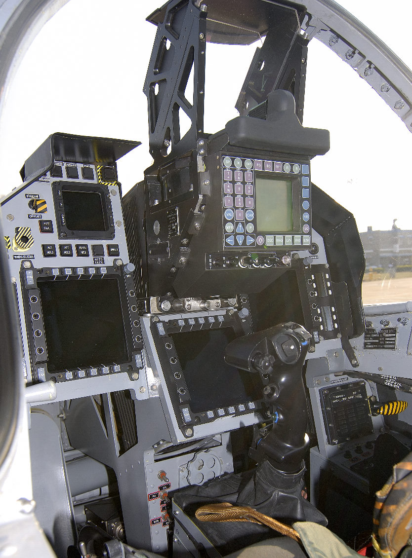 LCA_tejas_IAF+_india_cockpit_.jpg