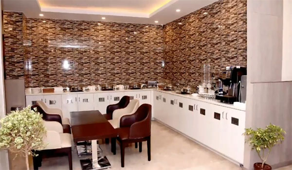 dining-excecutive-lounge-jaipur-junction56468.jpg