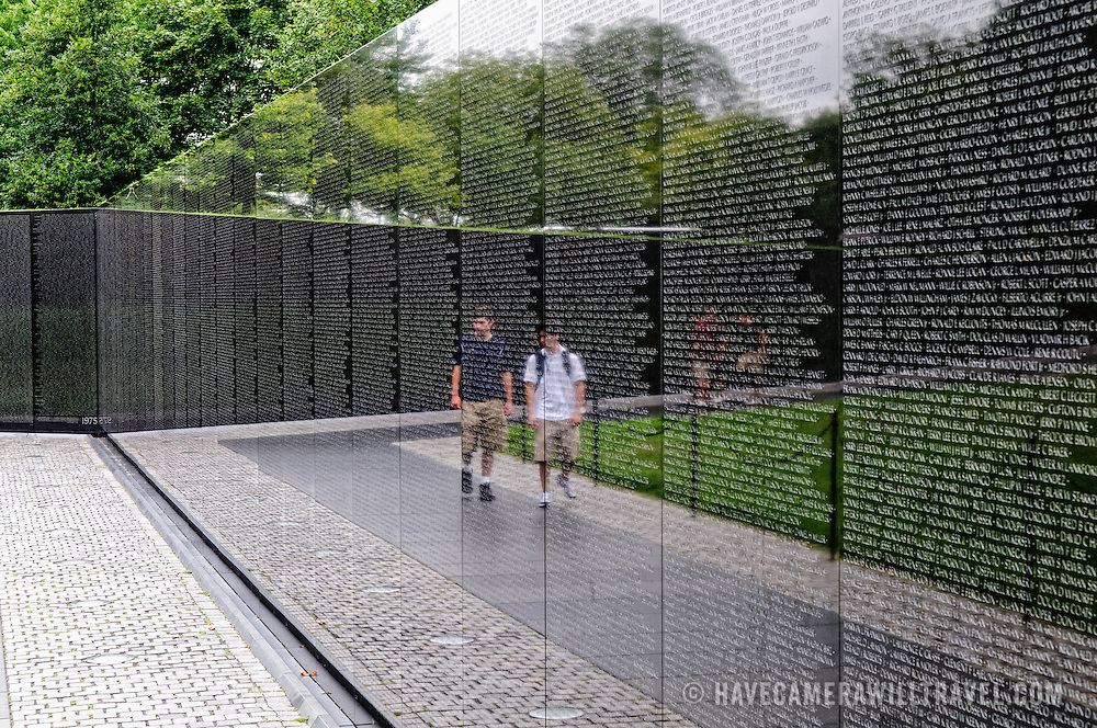 Vietnam-War-Memorial-2150803141911.jpg