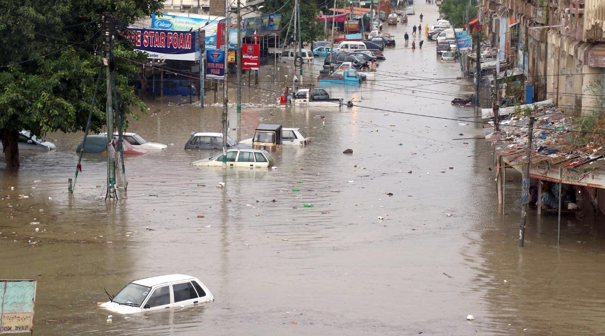 rain-karachi4.jpg