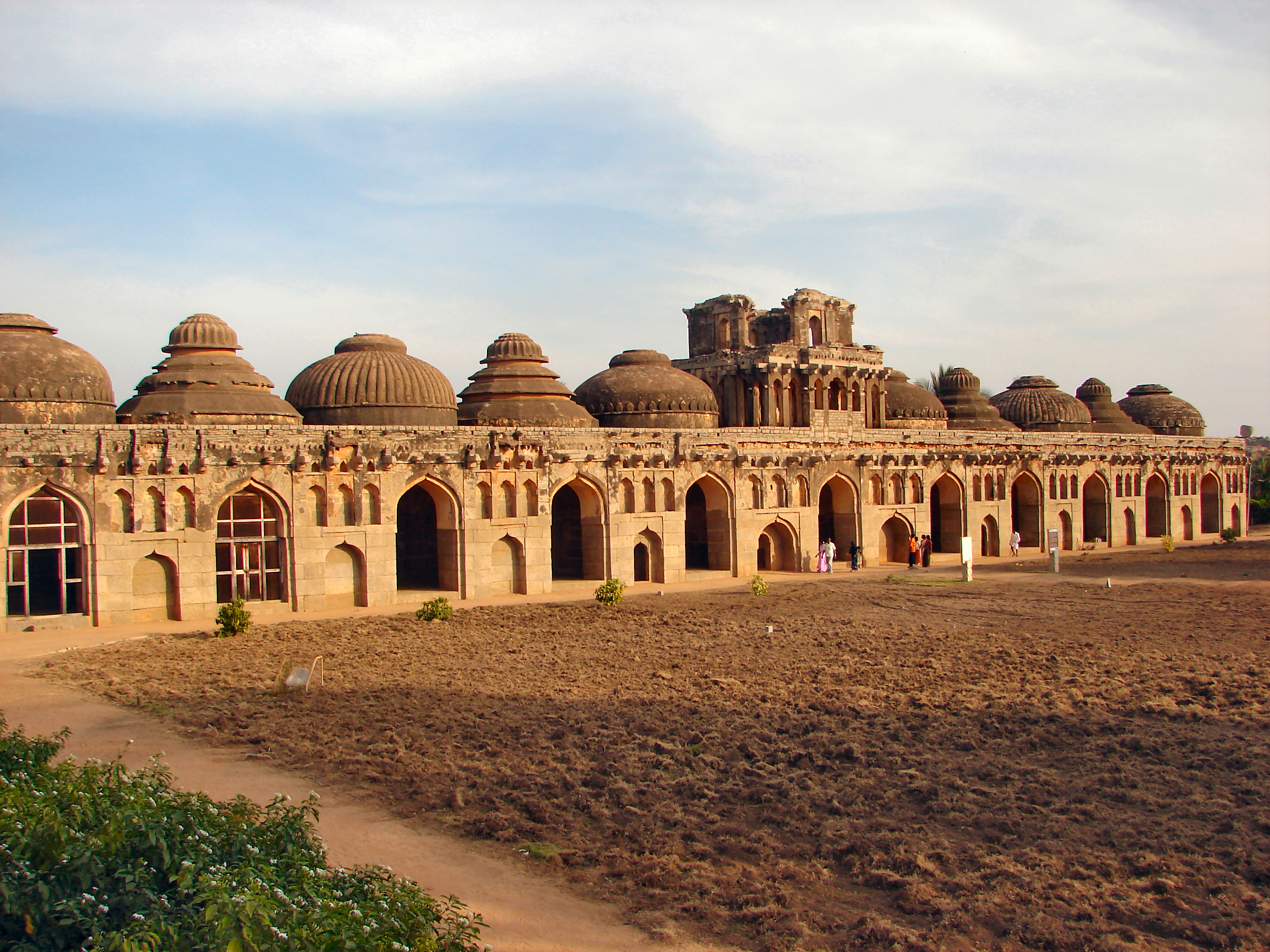 Hampi-Elephant-Stables.jpg