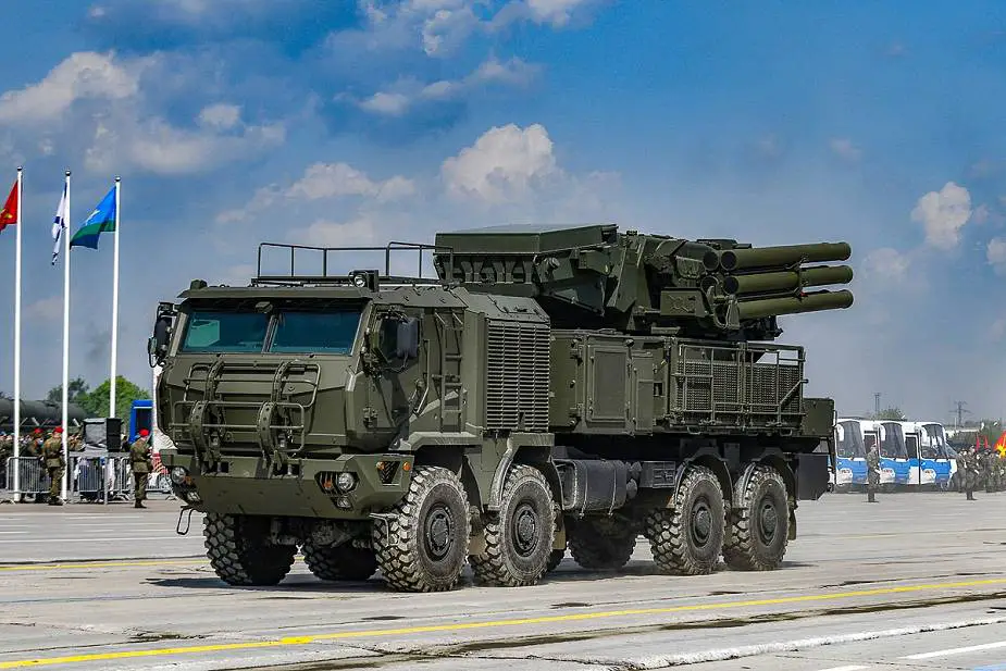 Pantsir-SM_short-range_cannon_missile_air_defense_system_Russia_victory_day_military_parade_2020_001.jpg