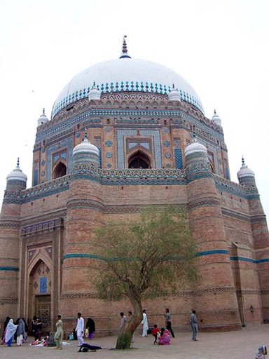 Shrine+of+Sheikh+Rukn-Alam,+Multan,+Pakistan.jpg