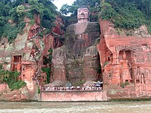 220px-Leshan_Buddha_Statue_View.JPG