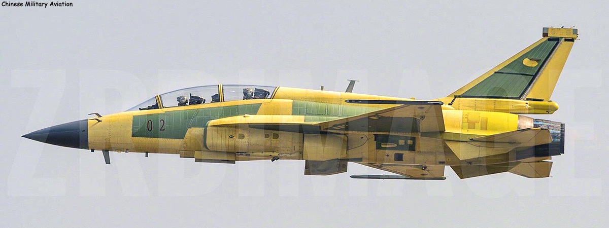 JF-17B_02b.jpg