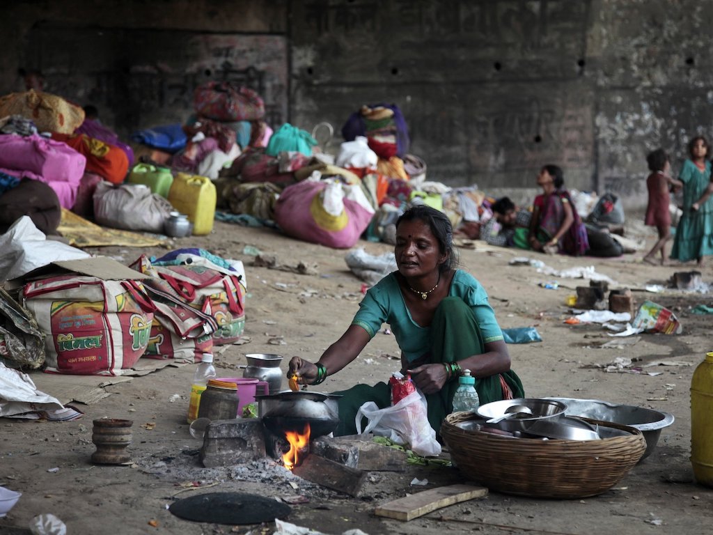poverty-and-women-channi-anand-AP-.jpg