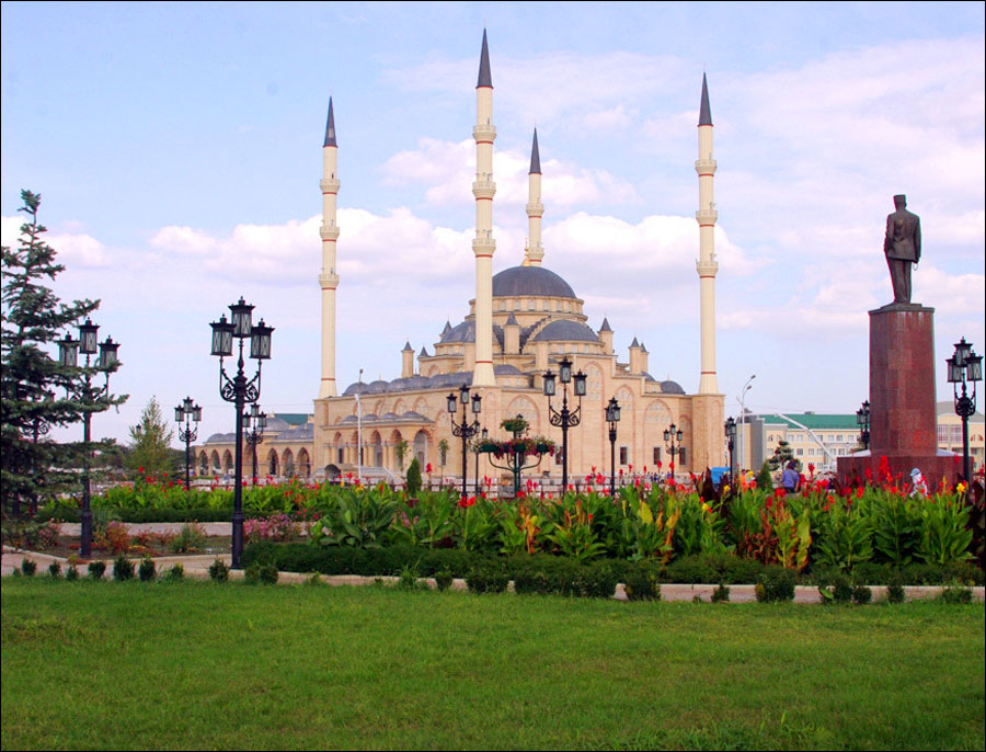 grozny-city-central-mosque.jpg