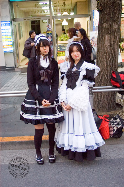 akihabara_maid_cafe.jpg