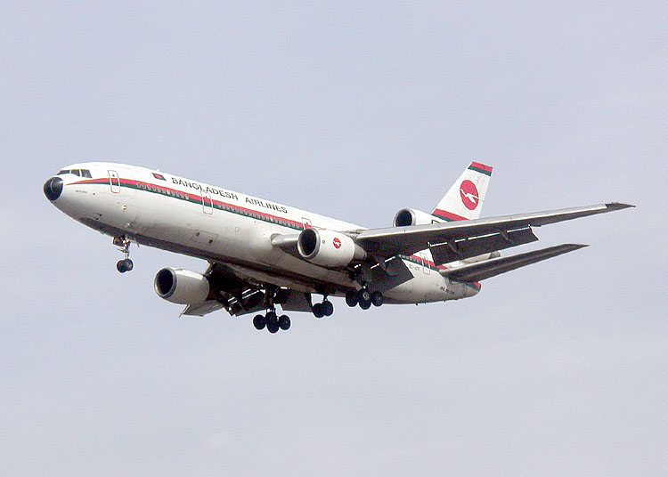 Aircraft.dc-10.750pix.jpg