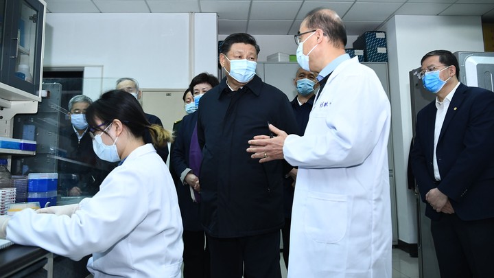 Xi Jinping at the School of Medicine at Tsinghua University in Beijing