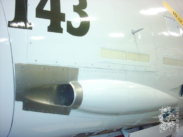 f14-detail-m61-15l.jpg