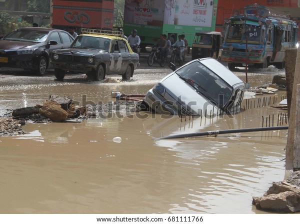 karachi-pakistan-jul-20-car-600w-681111766.jpg