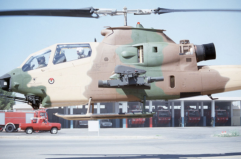 800px-Jordanian_AH-1_Cobra.jpg