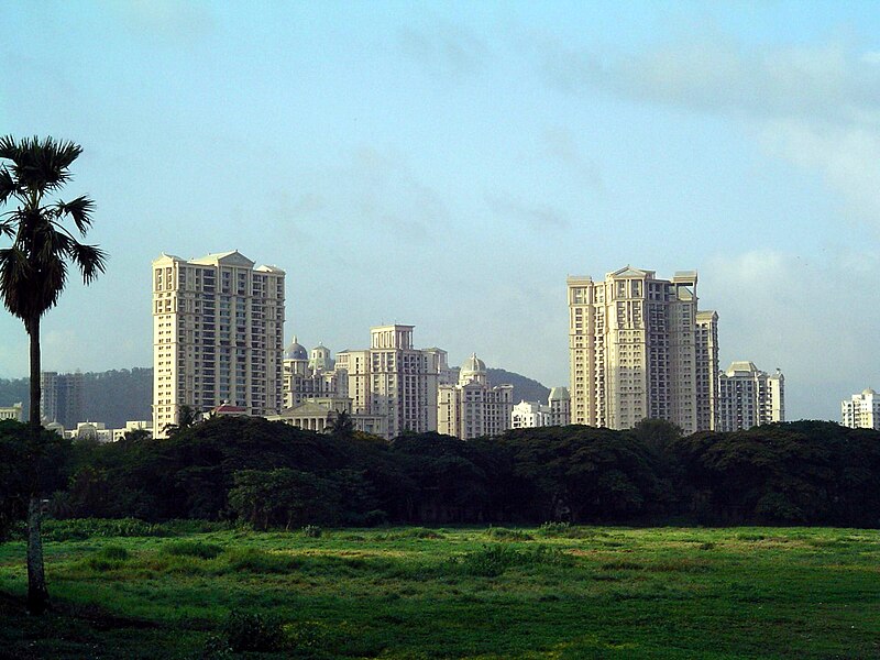 800px-Hiranandani_gardens_view_from_powai.JPG