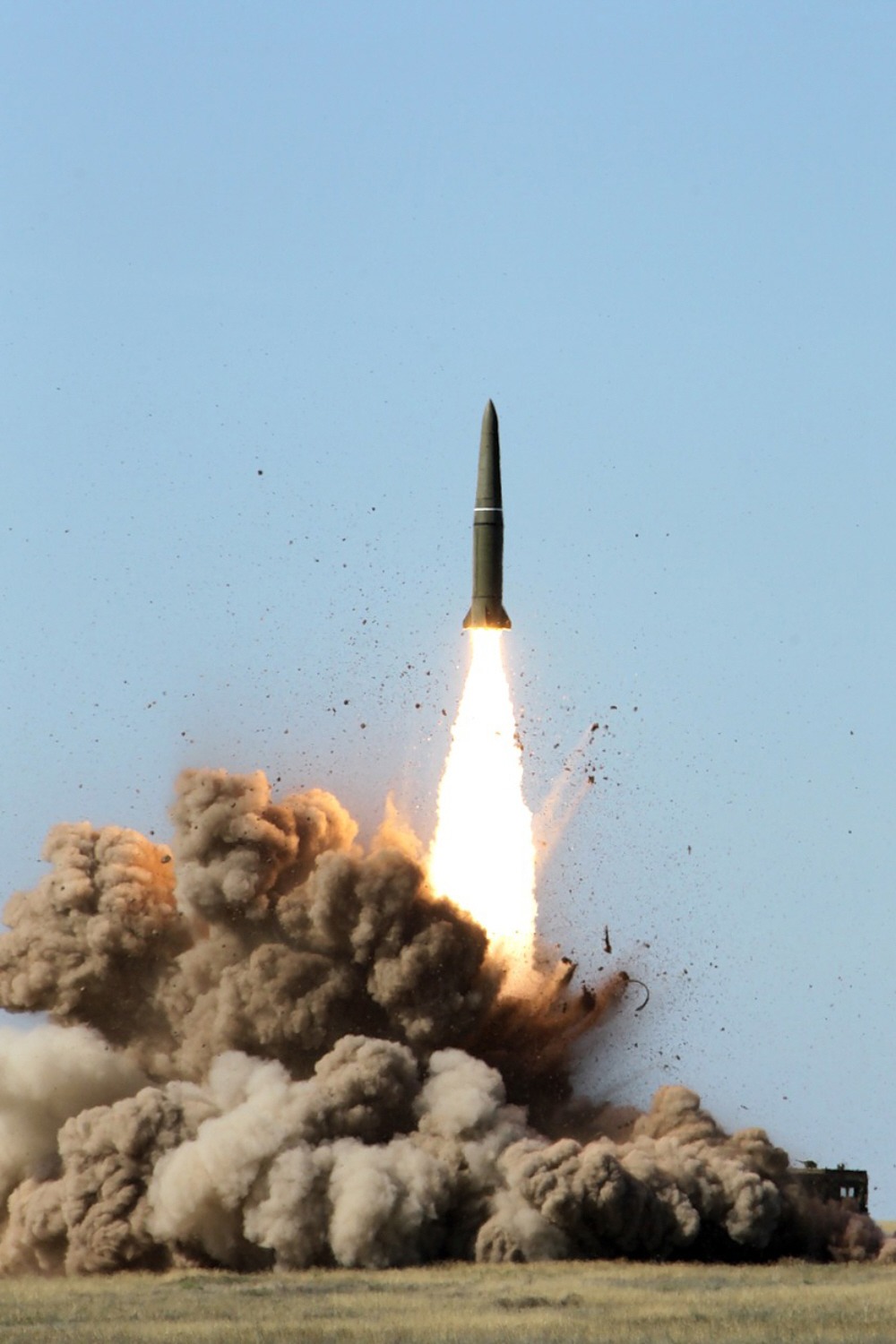 00-iskander-missile-02.jpg