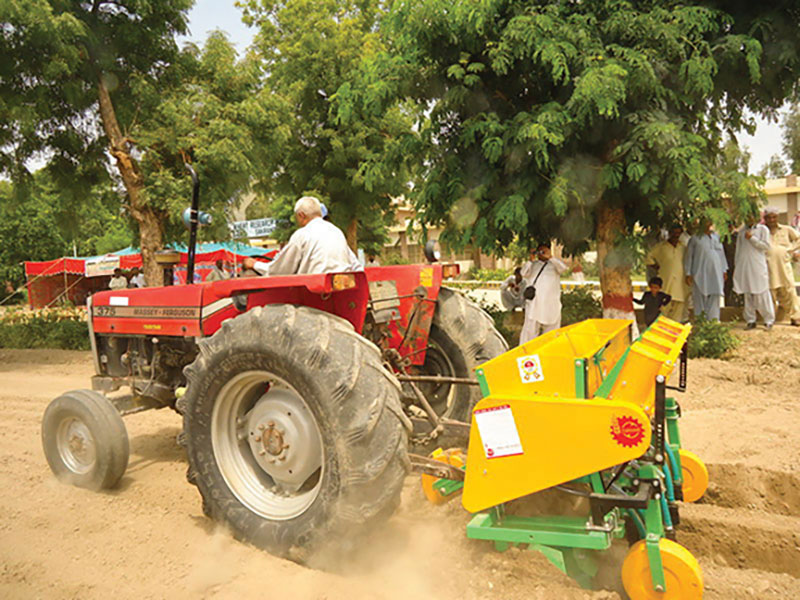 Farmer-test-new-tractor.jpg