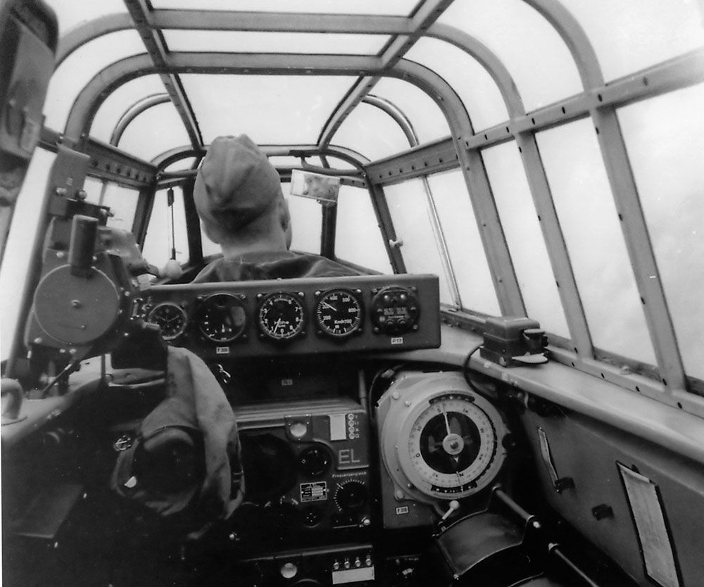 110-Cockpit-2.jpg