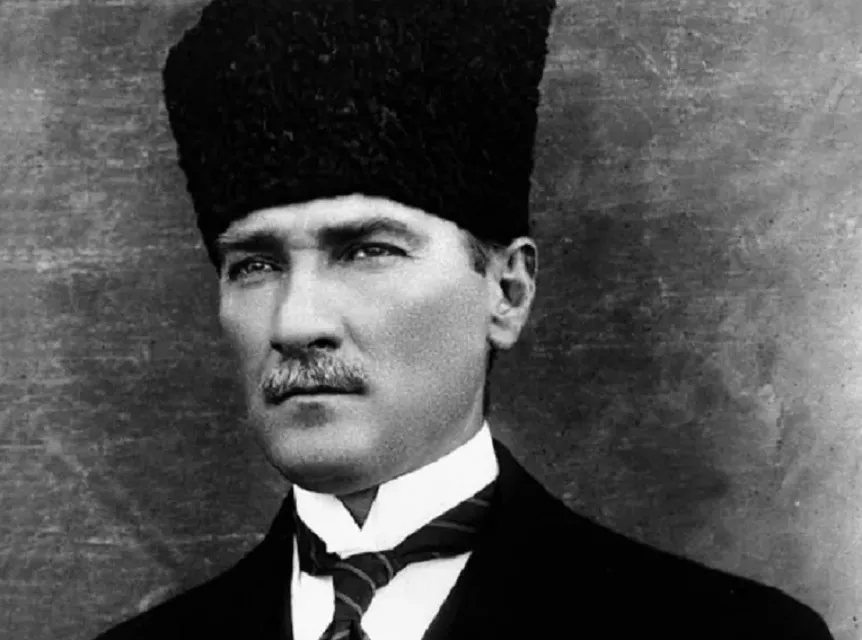 Ataturk-5c6e1105c9e77c00018ccb0d.jpg