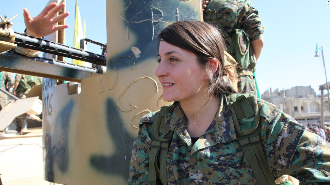 171019142844-06-female-ypg-raqqa-wulat-romin-3-super-169.jpg