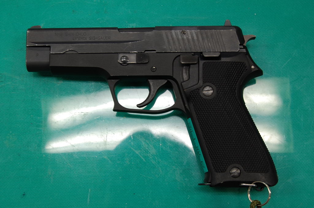 1024px-Sig_P220_JGSDF_9mm_Pistol.JPG