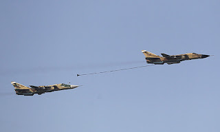 Two+IRIAF++Islamic+Republic+of+Iran+Air+Force+%2528IRIAF%2529++Su-24MKs+demonstrate+the+Upaz-A+%2527buddy%2527+air-to-air+refuelling+Iran%2527s+Army+Day+in+2012+fighter+jets+ground+attack+%25281%2529.jpg