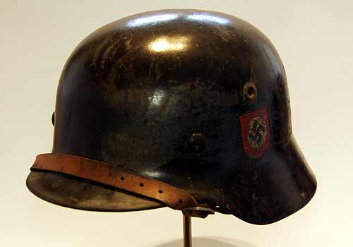 helmets086_01.jpg