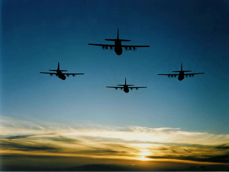 AIR_C-130s_TuAF_Twilight_lg.jpg