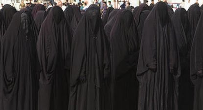 burka-niqab-auch-in-deutschland.png