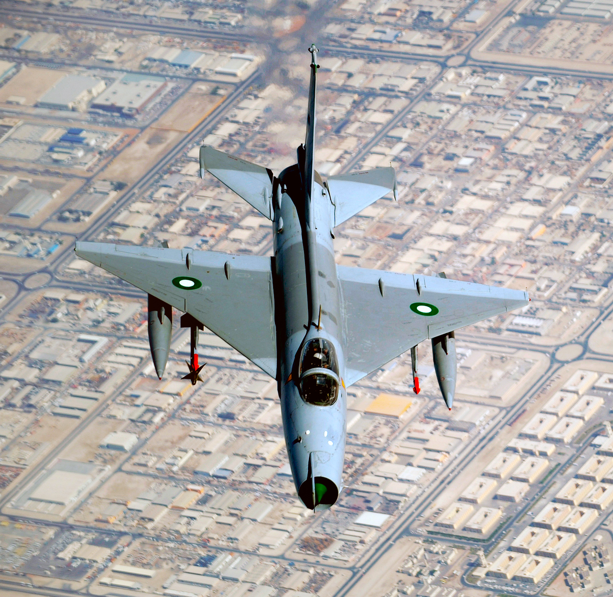 Chengdu_F-7_Pakistani_Air_Force_%28cropped%29.jpg