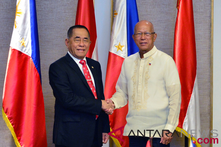 bilateral-menhan-indonesia-filipina-1.jpg