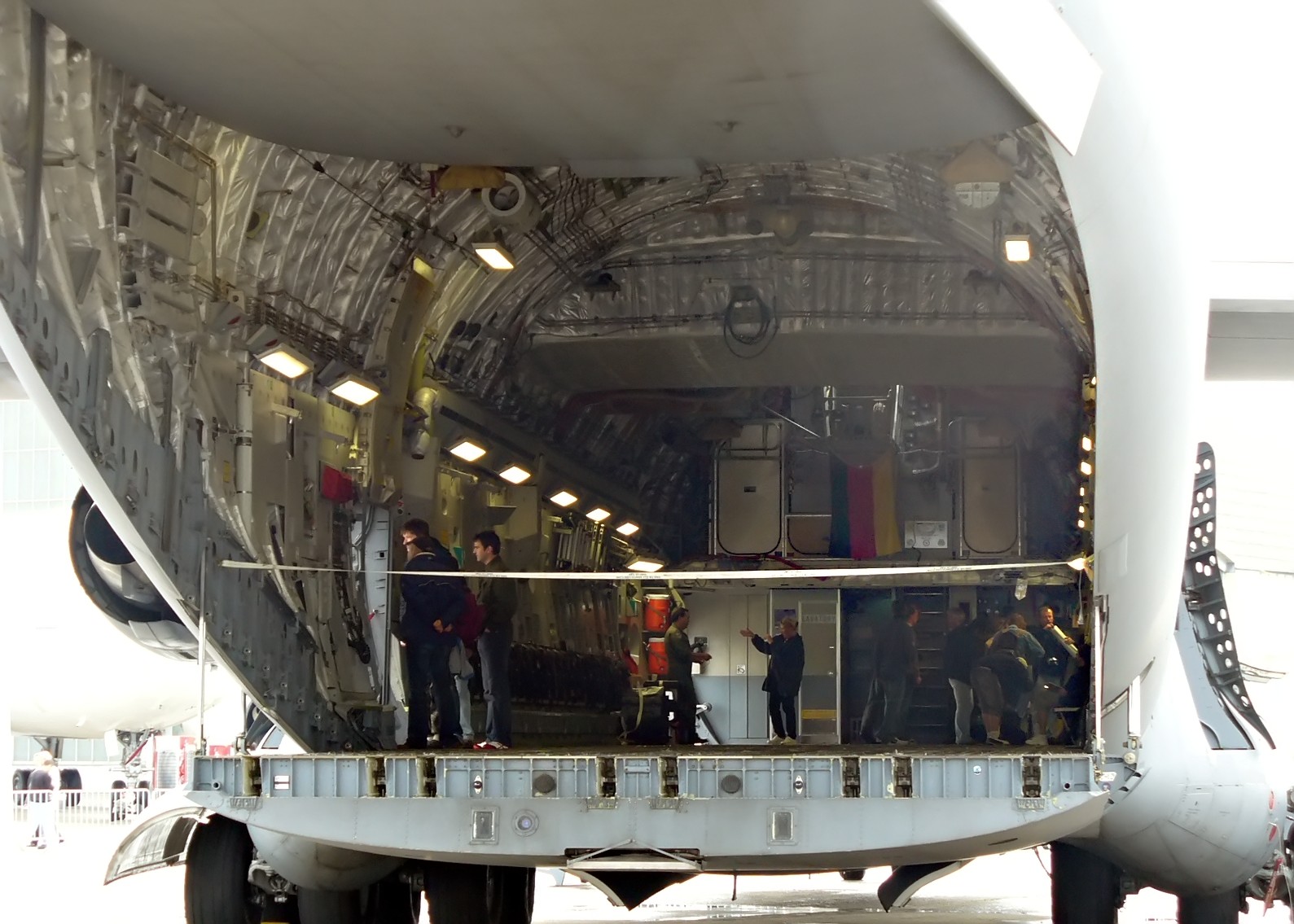 C-17_OtwartaRampa.jpg