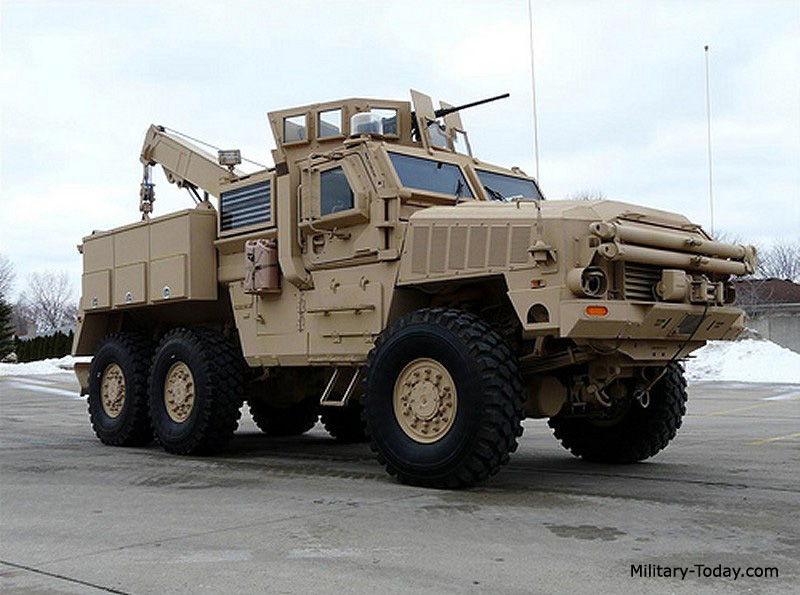 rg-33-mrap-vehicle-based-on-the-mercedes-benz-unimog-7.jpg