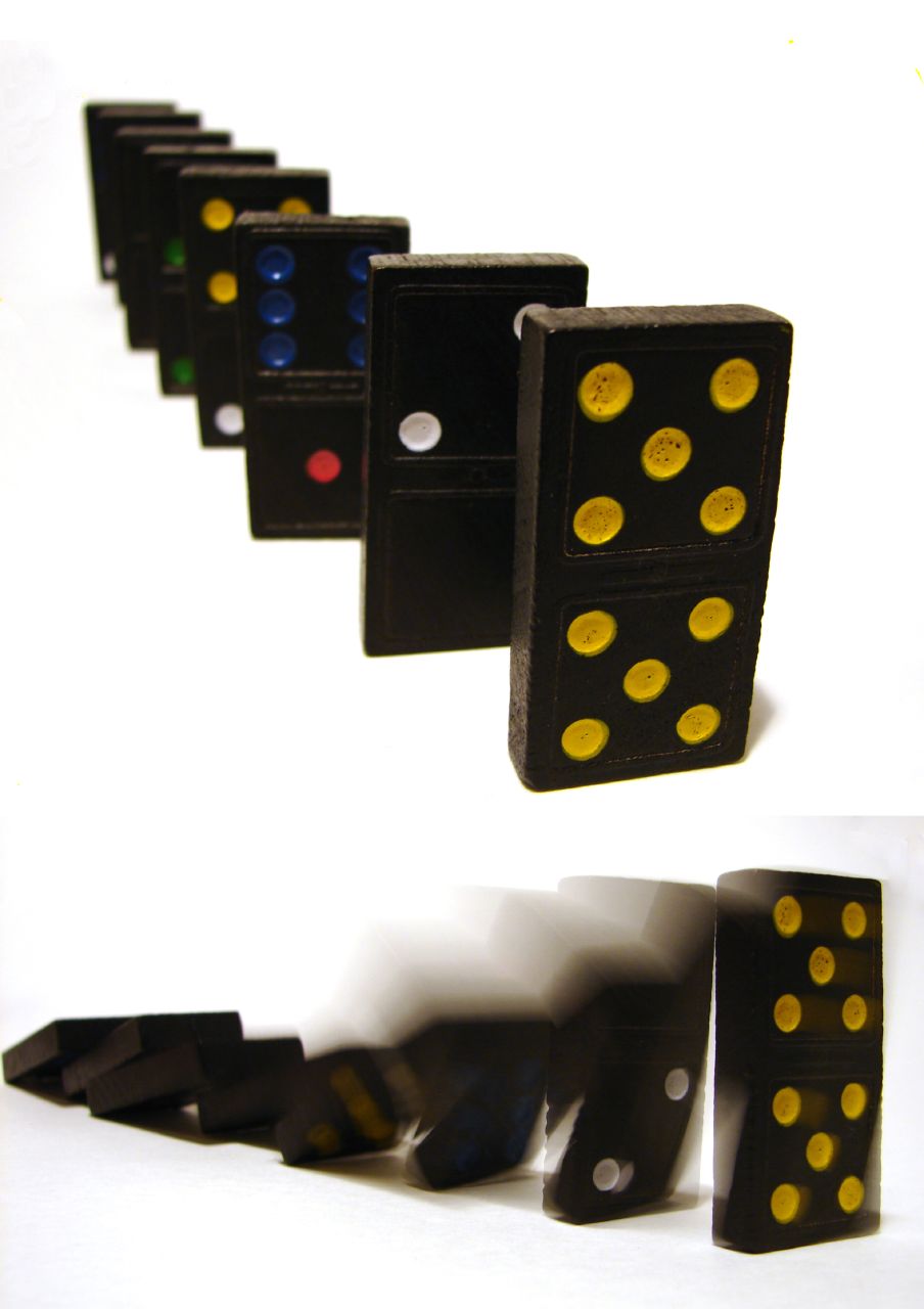 Domino_effect.jpg