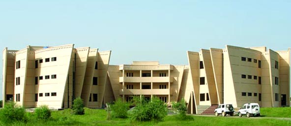 University-of-Gujrat-Pakistan%201.jpg