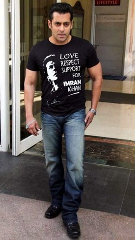 salman-khan-pti-imran-khan-shirt1.jpg