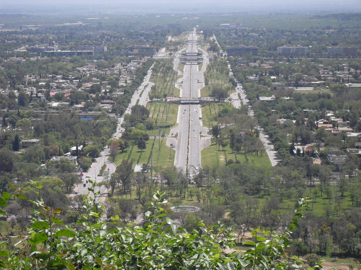 Islamabad_View_from_Daman-e-koh.JPG