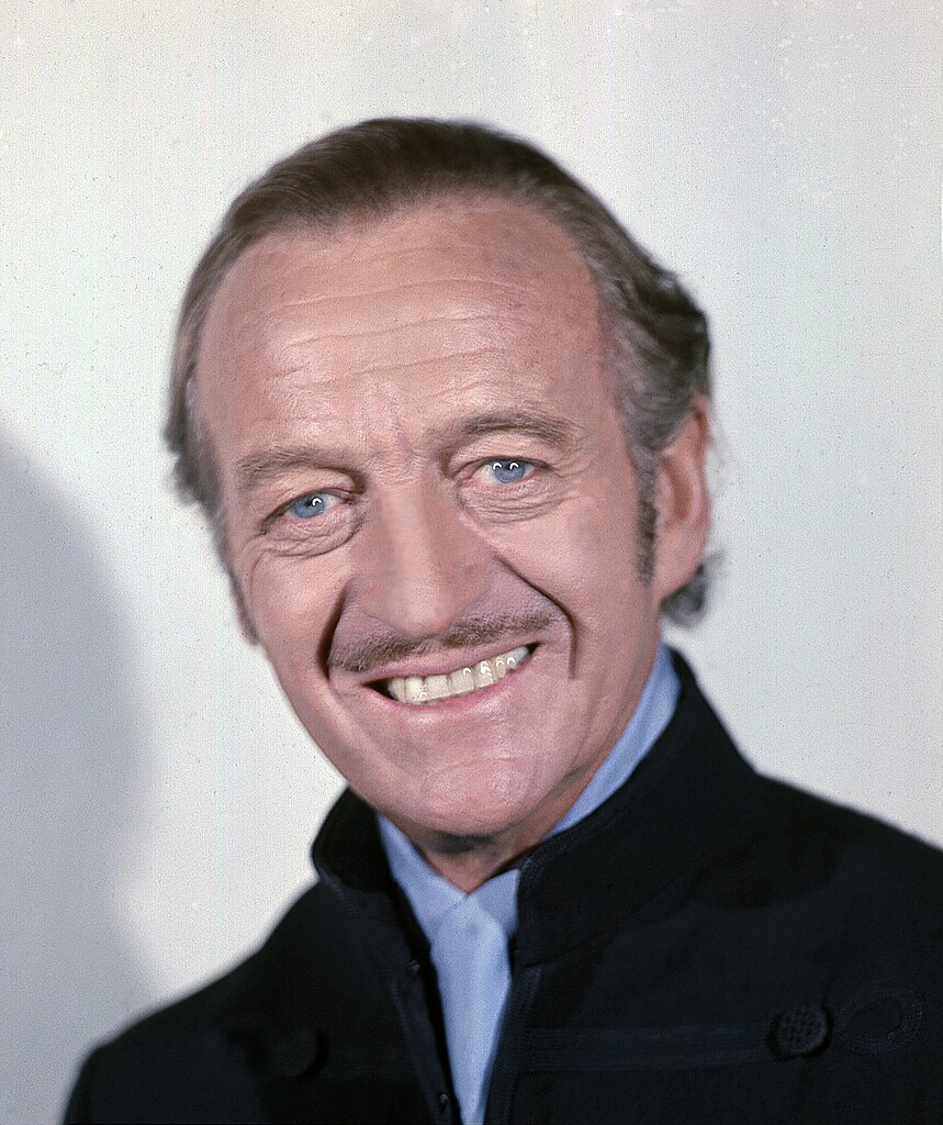 859px-David_Niven_4_Allan_Warren.jpg