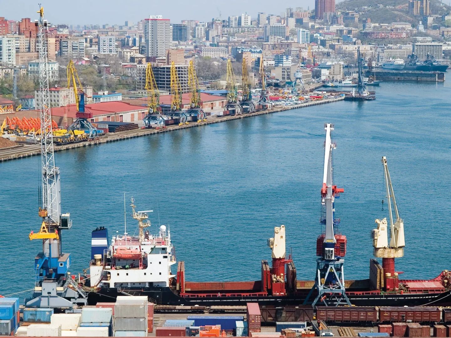 Vietnam to build dry port in Primorye to optimize logistics