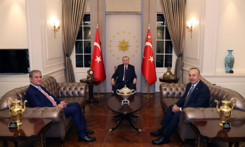 Foreign Minister Shah Mahmood Qureshi meets Turkish President Recep Tayyip Erdogan and Turkish Foreign Minister Mevlut Cavusoglu on Wednesday. — Photo provided by author