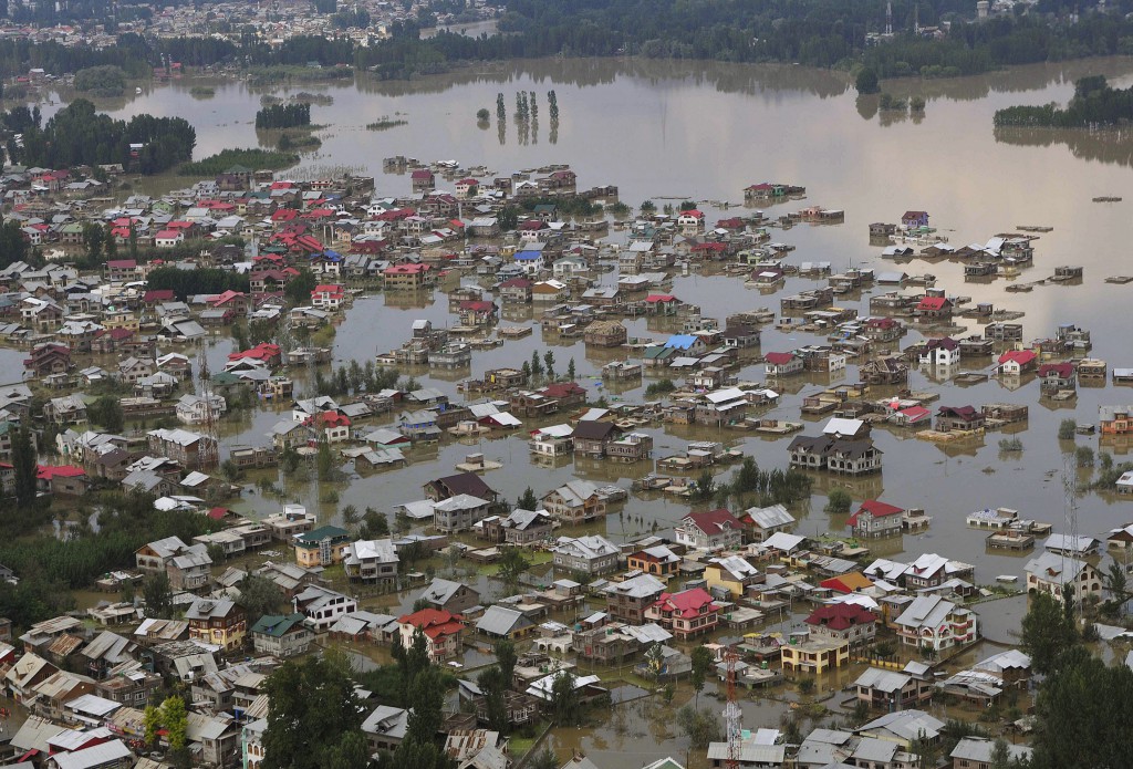 india-floods-1024x695.jpg