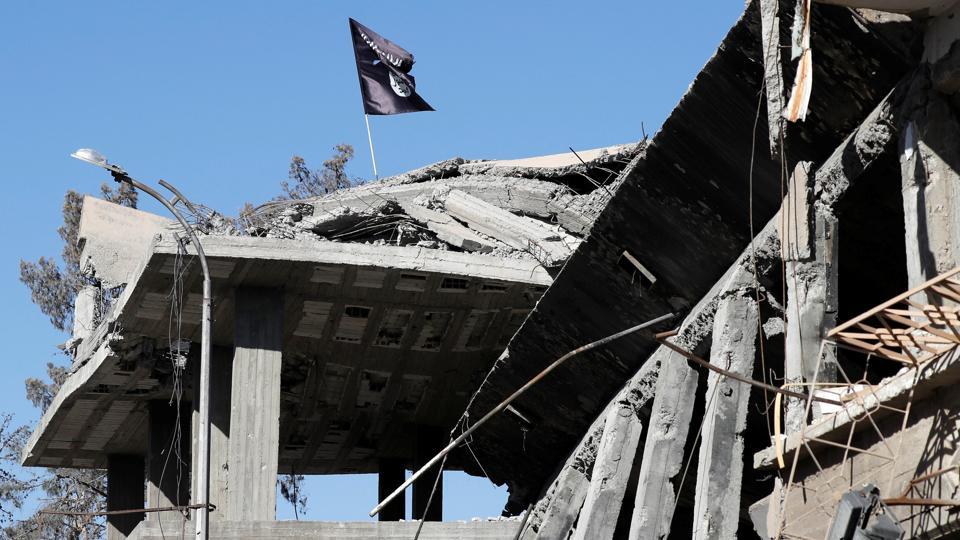 pictured-square-above-islamic-state-militants-destroyed_34f7dfb0-b55e-11e7-ab59-1b1e25230a21.jpg