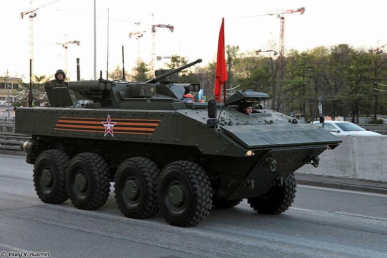Russia-testing-Bumerang-armored-personnel-carrier.jpg