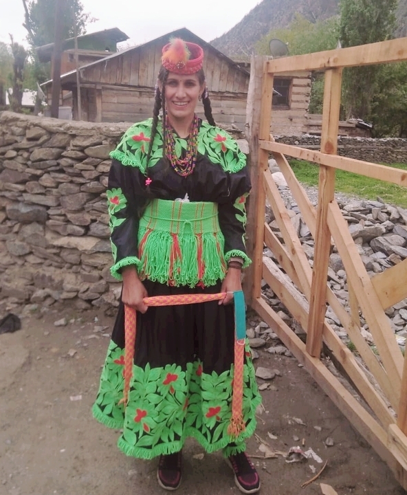 Chitral-Kalash-women-in-Police-21594742937-0.jpg