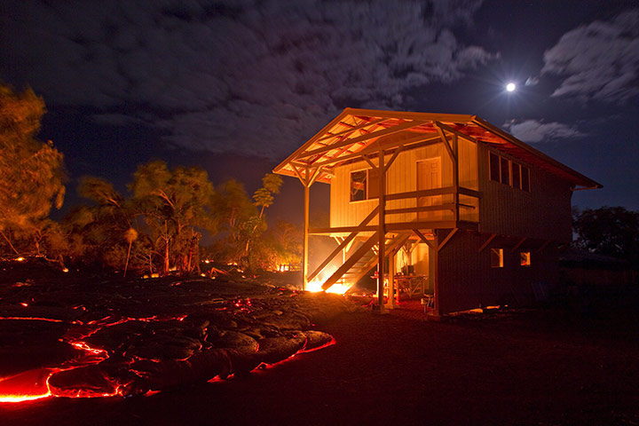 Lava-from-Kilauea-volcano-005.jpg