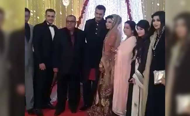 dawood-nephew-reception_650x400_71471508552.jpg