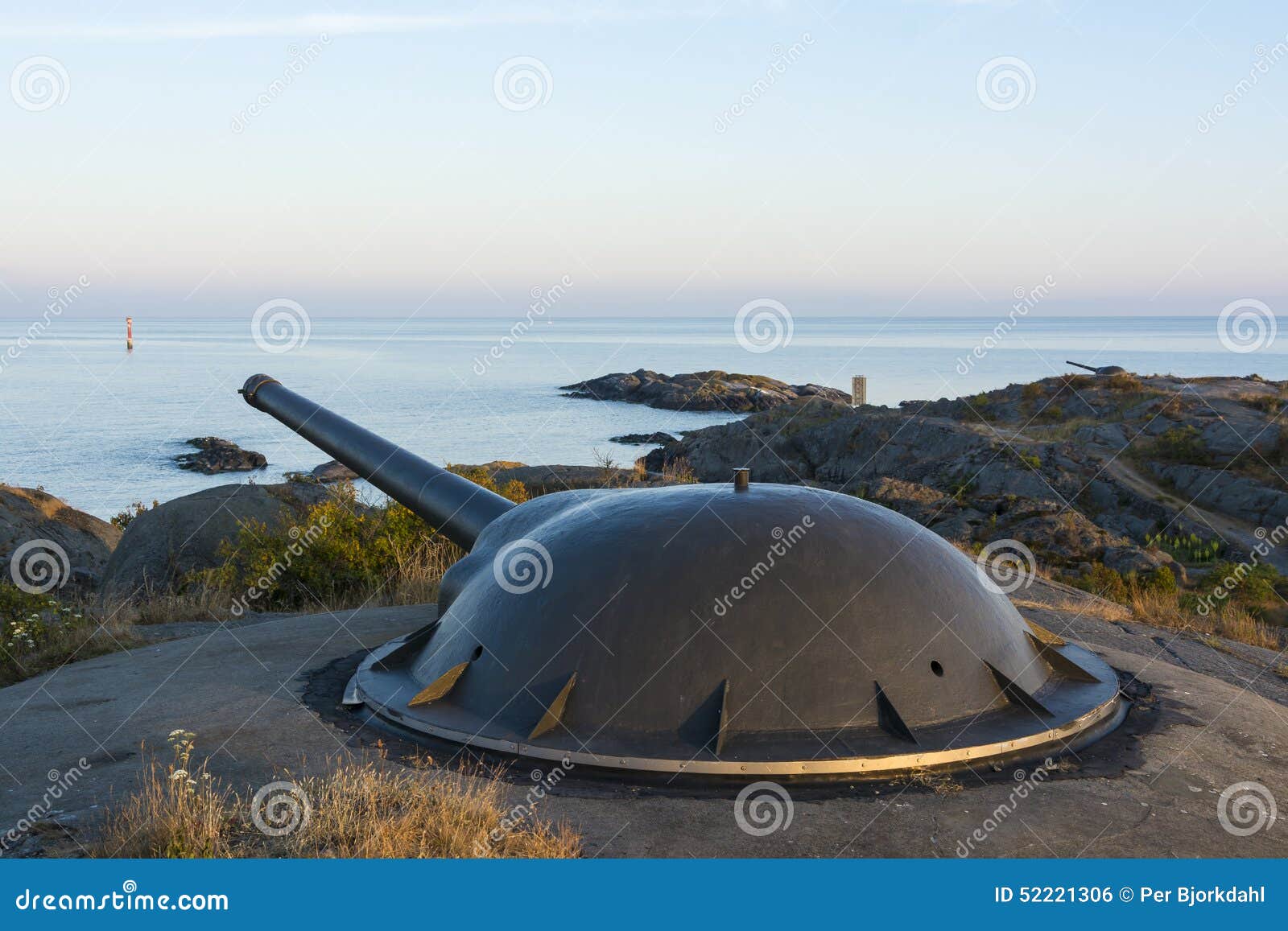 coastal-artillery-battery-landsort-sweden-cm-built-was-armed-three-former-shipguns-mod-command-bunker-anti-52221306.jpg