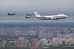 300px-Ilyushin_Il-80_over_Moscow_6_May_2010.jpg