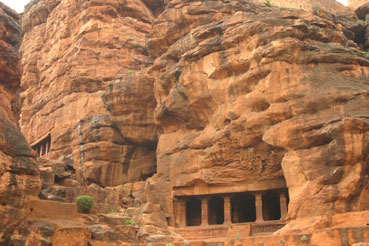 Badami_3.jpg