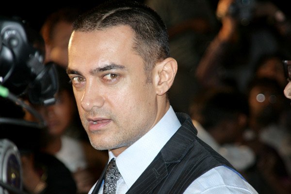 aamir-khan-bald-new-look.jpg